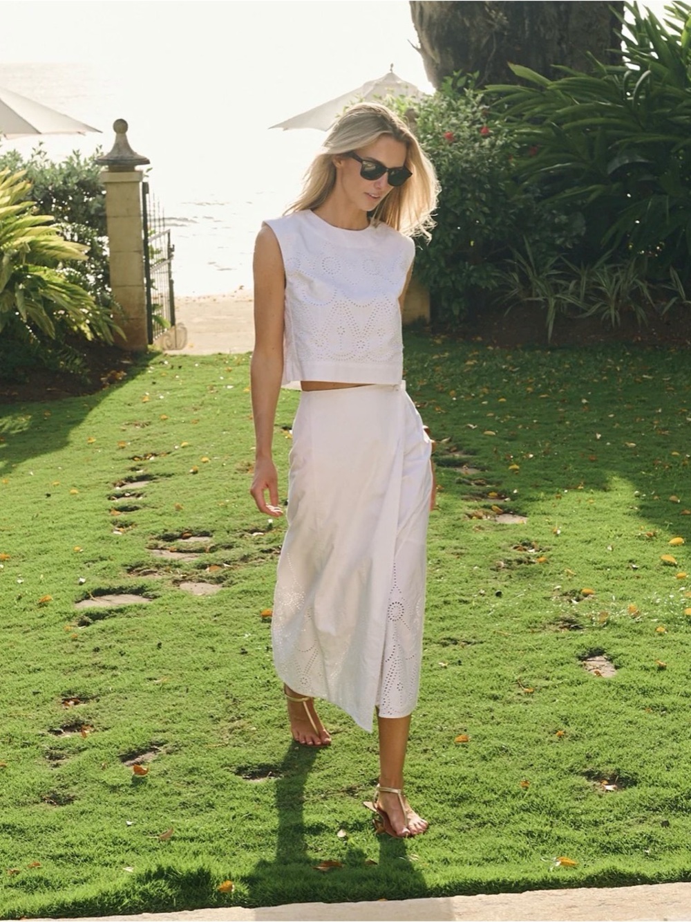Julia Amory White Cotton Park Ave Skirt - Picture 2 of 6
